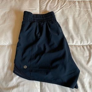 Lululemon Hotty Hot High-Rise Lined Short 4"